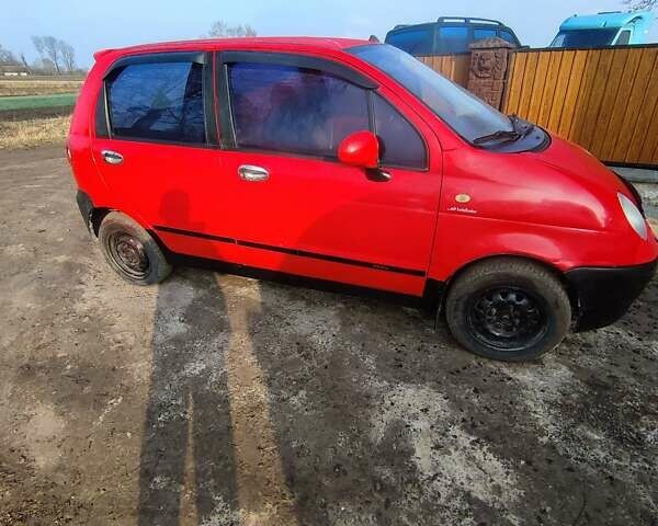 Червоний Деу Матіз, об'ємом двигуна 0.8 л та пробігом 230 тис. км за 950 $, фото 1 на Automoto.ua