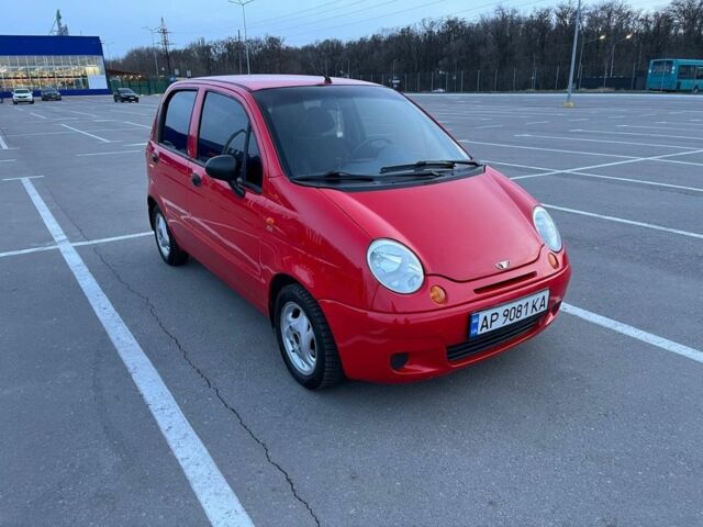 Червоний Деу Матіз, об'ємом двигуна 0.8 л та пробігом 142 тис. км за 3000 $, фото 1 на Automoto.ua