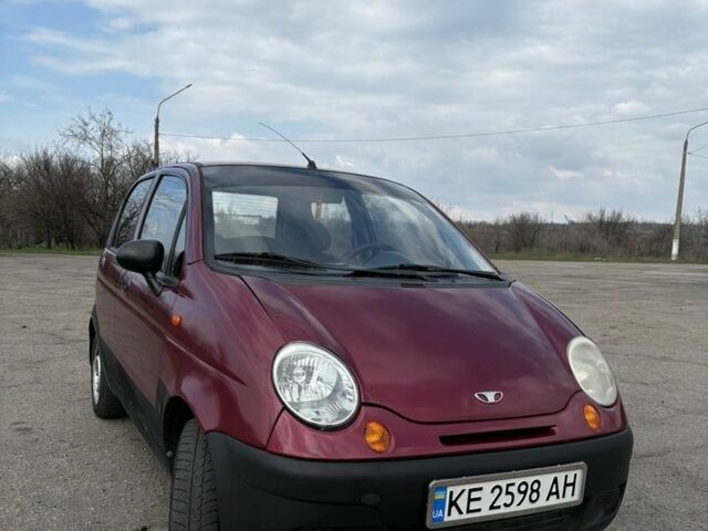Красный Дэу Матиз, объемом двигателя 0.8 л и пробегом 328 тыс. км за 1450 $, фото 1 на Automoto.ua