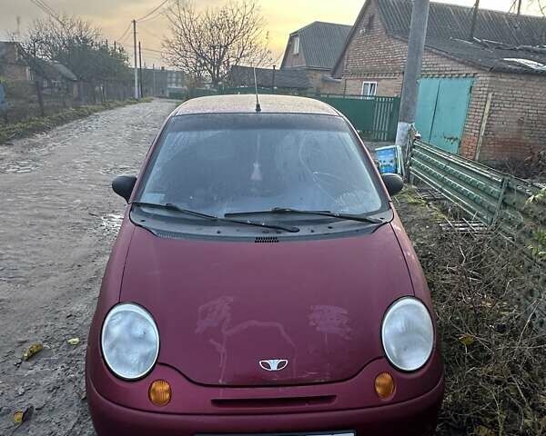 Красный Дэу Матиз, объемом двигателя 0.8 л и пробегом 96 тыс. км за 1800 $, фото 1 на Automoto.ua