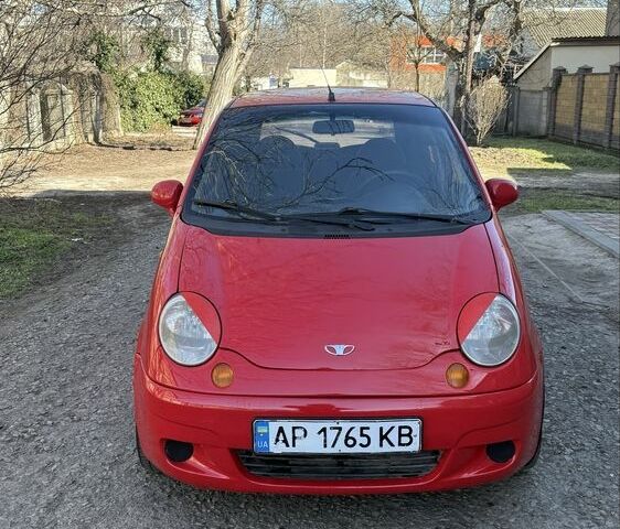 Красный Дэу Матиз, объемом двигателя 0.8 л и пробегом 76 тыс. км за 2800 $, фото 1 на Automoto.ua