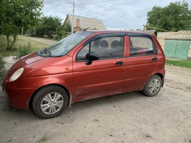 Красный Дэу Матиз, объемом двигателя 0.8 л и пробегом 190 тыс. км за 2200 $, фото 1 на Automoto.ua
