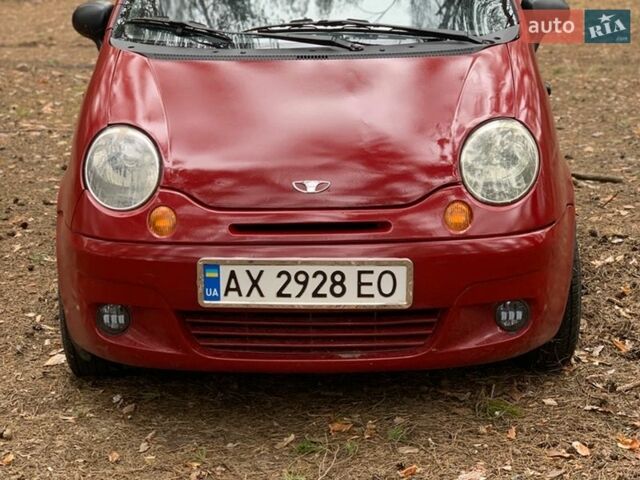 Красный Дэу Матиз, объемом двигателя 0.8 л и пробегом 126 тыс. км за 2200 $, фото 1 на Automoto.ua
