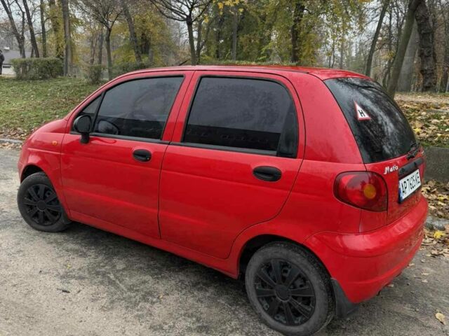 Красный Дэу Матиз, объемом двигателя 0.8 л и пробегом 109 тыс. км за 3500 $, фото 1 на Automoto.ua