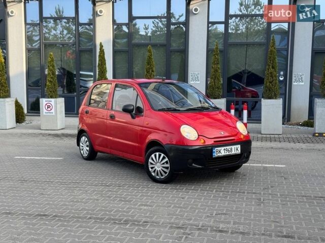 Червоний Деу Матіз, об'ємом двигуна 0.8 л та пробігом 150 тис. км за 1450 $, фото 1 на Automoto.ua