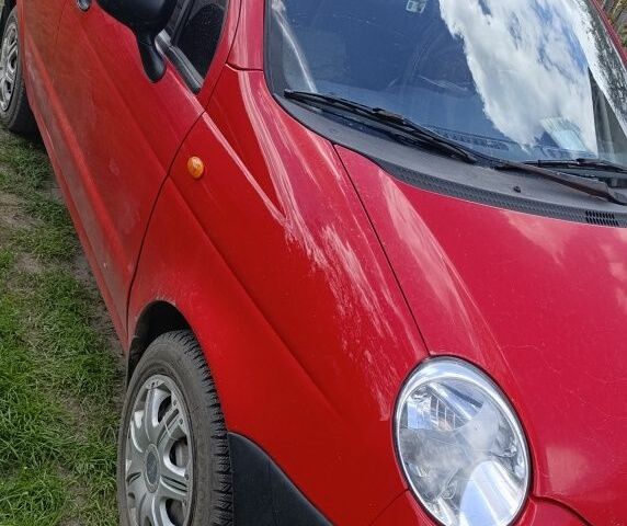 Червоний Деу Матіз, об'ємом двигуна 0 л та пробігом 80 тис. км за 2000 $, фото 1 на Automoto.ua