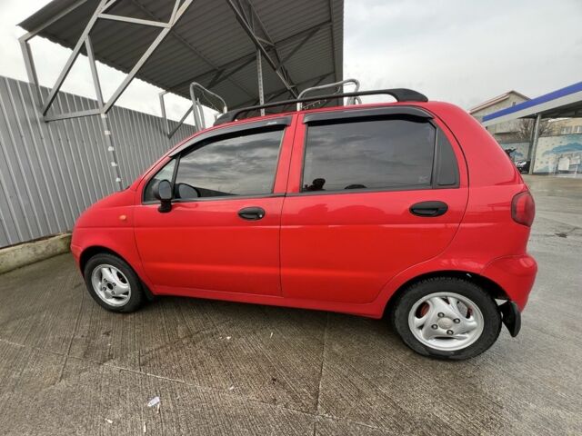 Красный Дэу Матиз, объемом двигателя 0.8 л и пробегом 1 тыс. км за 2600 $, фото 1 на Automoto.ua