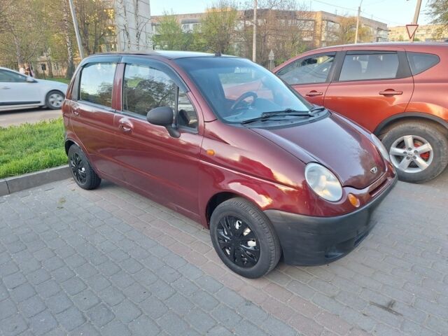 Червоний Деу Матіз, об'ємом двигуна 0.8 л та пробігом 132 тис. км за 2300 $, фото 1 на Automoto.ua