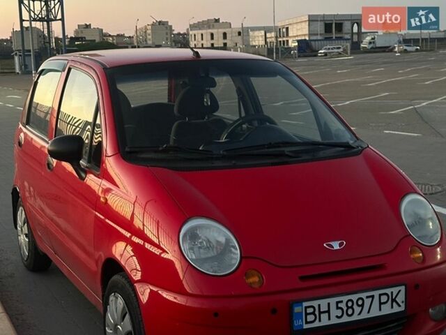 Червоний Деу Матіз, об'ємом двигуна 0.8 л та пробігом 180 тис. км за 2200 $, фото 1 на Automoto.ua