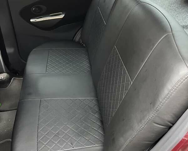 Красный Дэу Матиз, объемом двигателя 0.8 л и пробегом 165 тыс. км за 1700 $, фото 1 на Automoto.ua