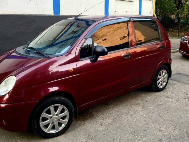 Красный Дэу Матиз, объемом двигателя 0.8 л и пробегом 93 тыс. км за 3300 $, фото 1 на Automoto.ua