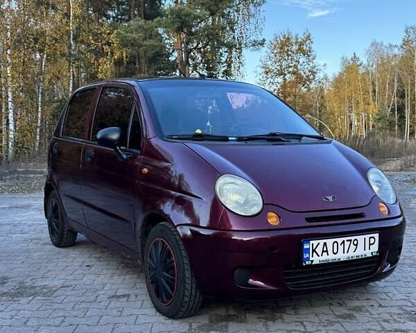 Красный Дэу Матиз, объемом двигателя 0.8 л и пробегом 140 тыс. км за 2800 $, фото 1 на Automoto.ua