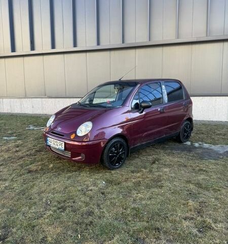 Красный Дэу Матиз, объемом двигателя 0.8 л и пробегом 128 тыс. км за 2300 $, фото 1 на Automoto.ua