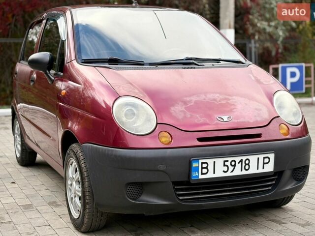 Червоний Деу Матіз, об'ємом двигуна 0.8 л та пробігом 101 тис. км за 1500 $, фото 1 на Automoto.ua