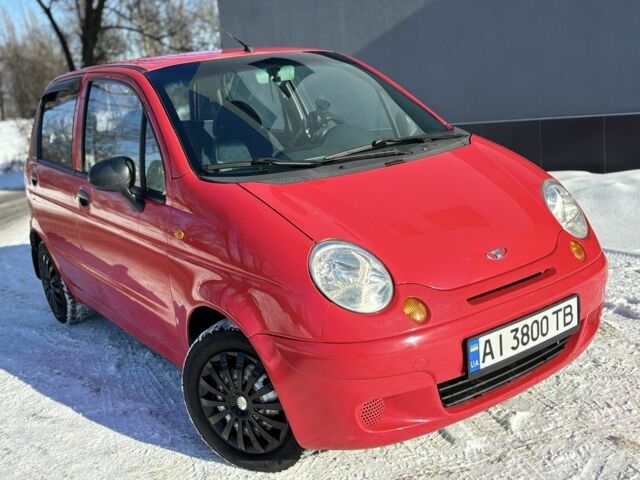 Красный Дэу Матиз, объемом двигателя 0.8 л и пробегом 120 тыс. км за 2650 $, фото 1 на Automoto.ua
