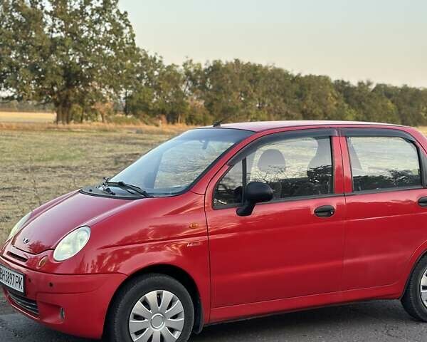 Червоний Деу Матіз, об'ємом двигуна 0.8 л та пробігом 180 тис. км за 3000 $, фото 1 на Automoto.ua