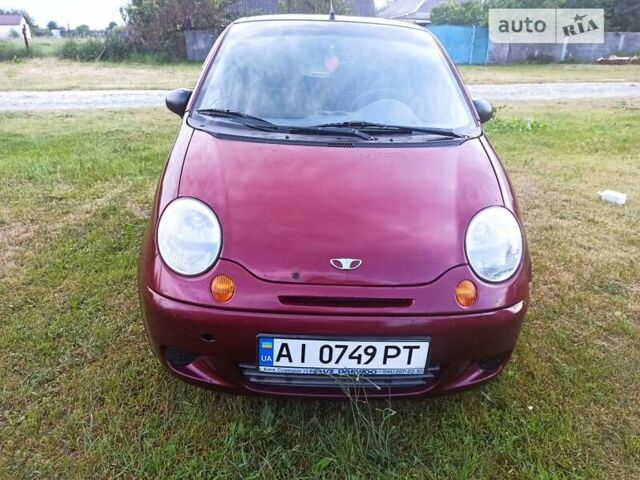 Червоний Деу Матіз, об'ємом двигуна 0.8 л та пробігом 122 тис. км за 2000 $, фото 1 на Automoto.ua