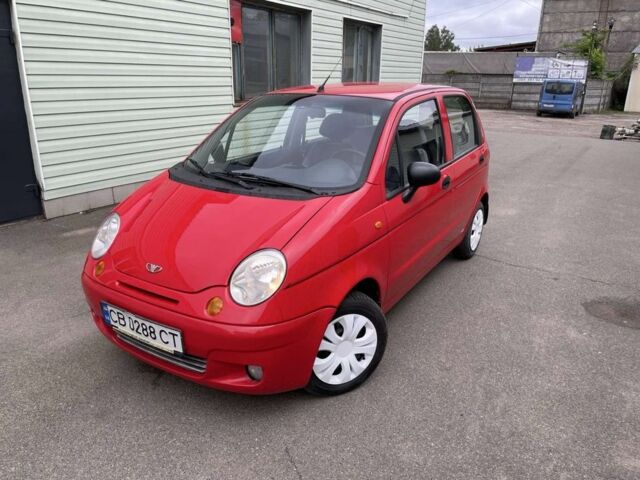 Красный Дэу Матиз, объемом двигателя 0.8 л и пробегом 92 тыс. км за 2650 $, фото 1 на Automoto.ua