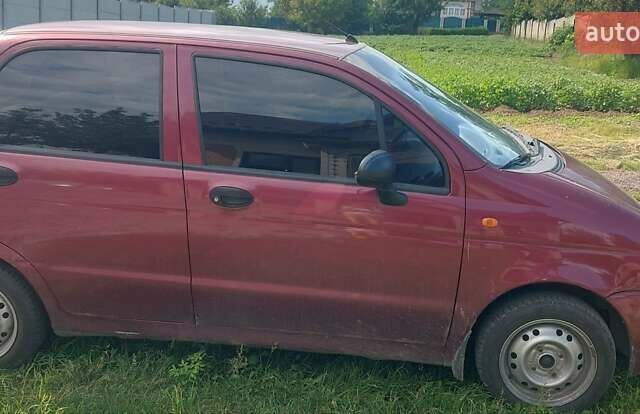 Красный Дэу Матиз, объемом двигателя 0.8 л и пробегом 92 тыс. км за 3000 $, фото 1 на Automoto.ua