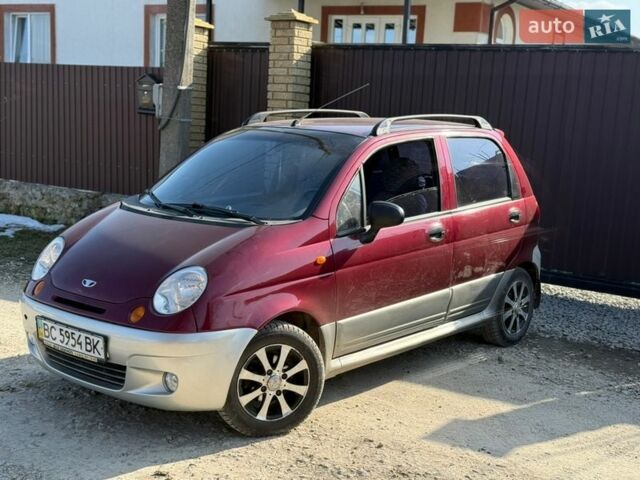 Красный Дэу Матиз, объемом двигателя 0.8 л и пробегом 75 тыс. км за 2499 $, фото 1 на Automoto.ua