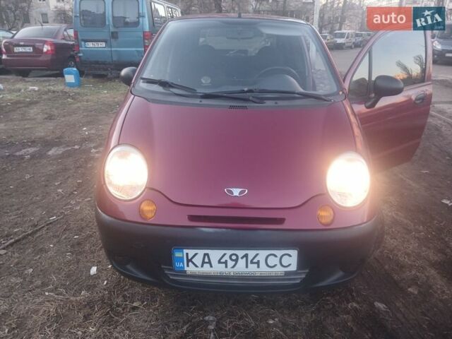 Красный Дэу Матиз, объемом двигателя 0.8 л и пробегом 143 тыс. км за 2100 $, фото 1 на Automoto.ua
