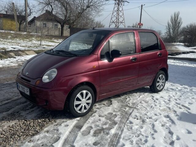 Красный Дэу Матиз, объемом двигателя 0.8 л и пробегом 98 тыс. км за 2900 $, фото 1 на Automoto.ua