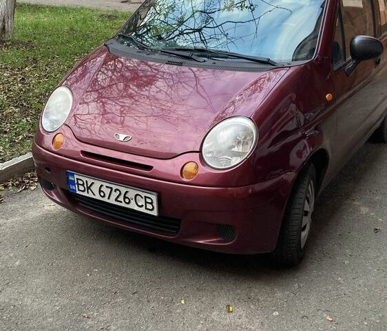 Красный Дэу Матиз, объемом двигателя 0.8 л и пробегом 160 тыс. км за 1850 $, фото 1 на Automoto.ua