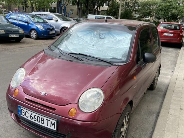 Красный Дэу Матиз, объемом двигателя 0.8 л и пробегом 140 тыс. км за 1800 $, фото 1 на Automoto.ua