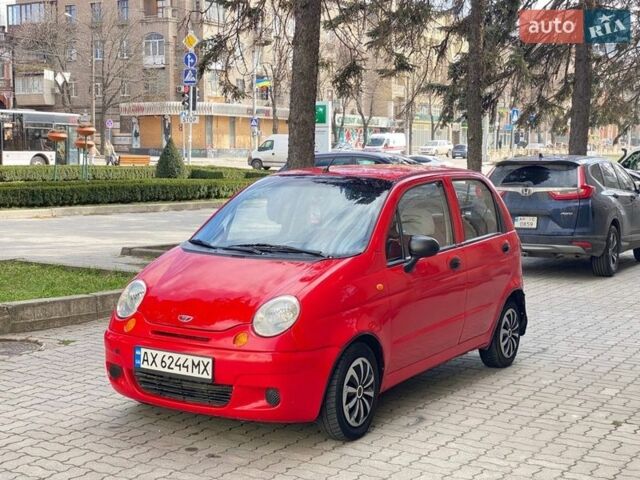 Червоний Деу Матіз, об'ємом двигуна 0.8 л та пробігом 125 тис. км за 1850 $, фото 1 на Automoto.ua