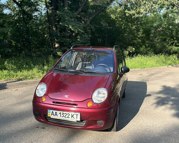 Красный Дэу Матиз, объемом двигателя 0.8 л и пробегом 33 тыс. км за 3000 $, фото 1 на Automoto.ua