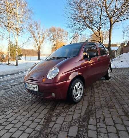 Красный Дэу Матиз, объемом двигателя 0.8 л и пробегом 149 тыс. км за 3000 $, фото 1 на Automoto.ua