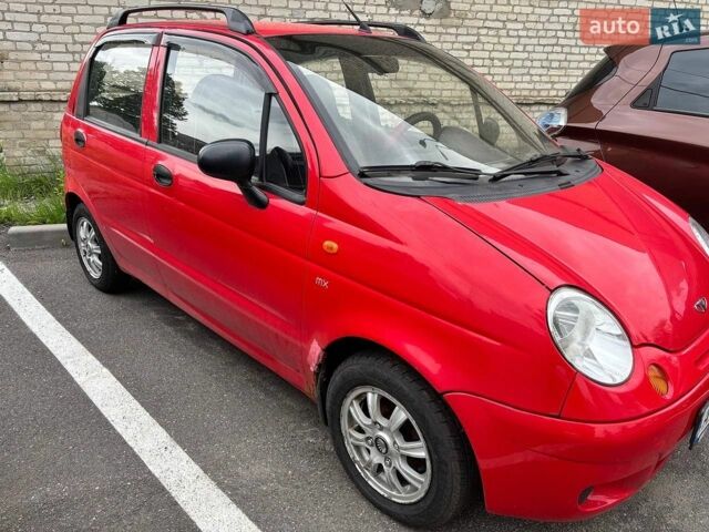 Красный Дэу Матиз, объемом двигателя 0.8 л и пробегом 125 тыс. км за 1600 $, фото 1 на Automoto.ua