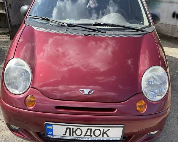 Красный Дэу Матиз, объемом двигателя 0.8 л и пробегом 160 тыс. км за 4000 $, фото 1 на Automoto.ua