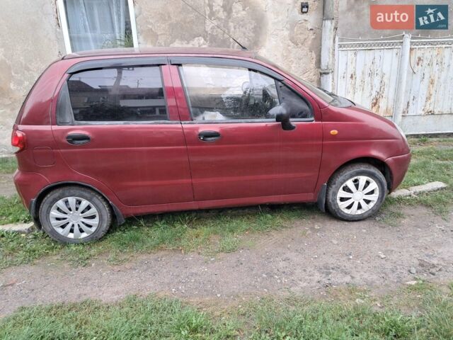 Красный Дэу Матиз, объемом двигателя 0.8 л и пробегом 103 тыс. км за 2500 $, фото 1 на Automoto.ua
