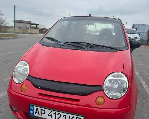 Красный Дэу Матиз, объемом двигателя 0.8 л и пробегом 102 тыс. км за 3300 $, фото 1 на Automoto.ua
