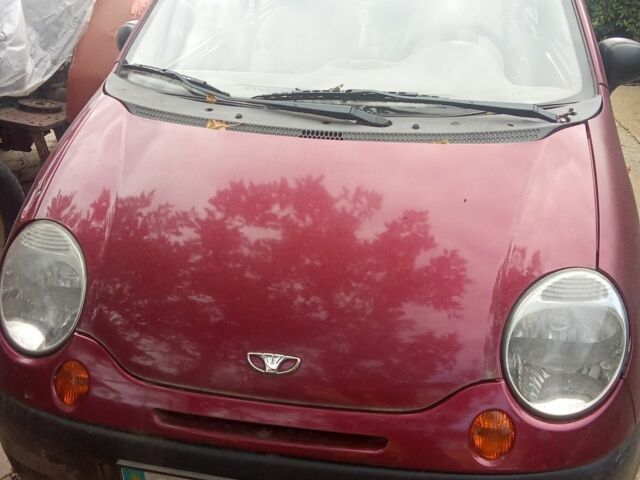 Красный Дэу Матиз, объемом двигателя 0.8 л и пробегом 42 тыс. км за 2500 $, фото 1 на Automoto.ua