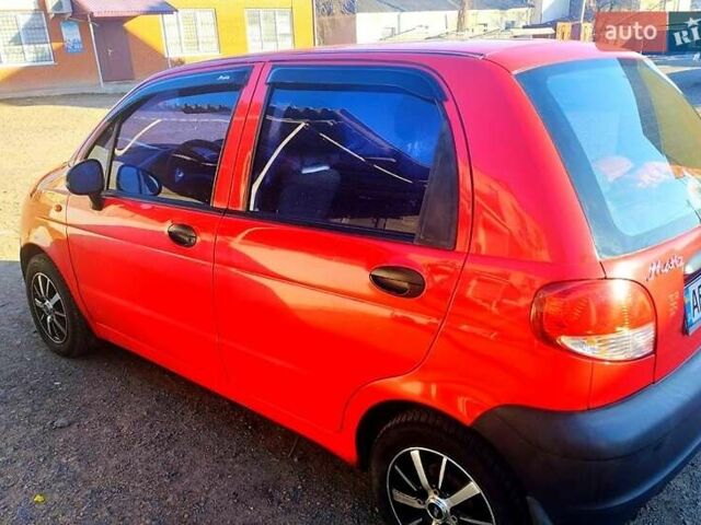 Красный Дэу Матиз, объемом двигателя 0.8 л и пробегом 80 тыс. км за 3500 $, фото 1 на Automoto.ua