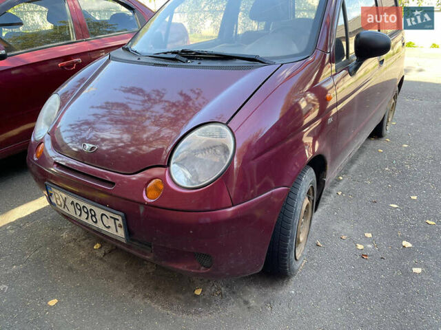 Красный Дэу Матиз, объемом двигателя 0.8 л и пробегом 76 тыс. км за 2500 $, фото 1 на Automoto.ua