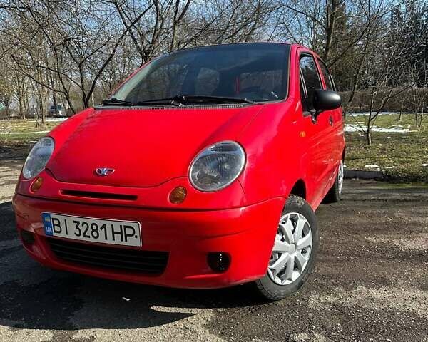 Красный Дэу Матиз, объемом двигателя 0.8 л и пробегом 121 тыс. км за 2400 $, фото 1 на Automoto.ua