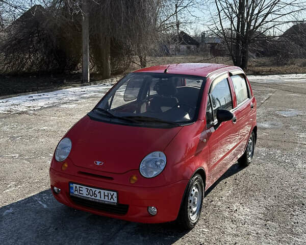 Червоний Деу Матіз, об'ємом двигуна 0.8 л та пробігом 71 тис. км за 2300 $, фото 1 на Automoto.ua