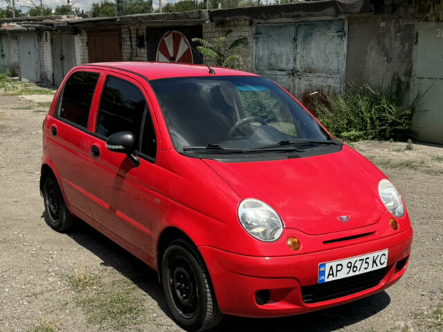 Красный Дэу Матиз, объемом двигателя 0.8 л и пробегом 77 тыс. км за 3000 $, фото 1 на Automoto.ua
