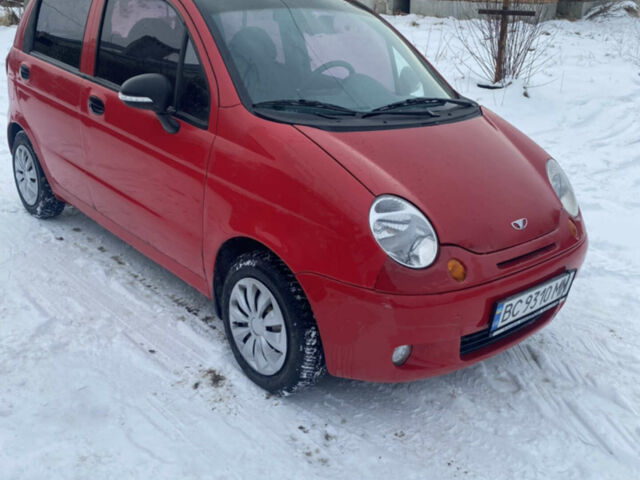 Красный Дэу Матиз, объемом двигателя 0.8 л и пробегом 131 тыс. км за 1999 $, фото 1 на Automoto.ua