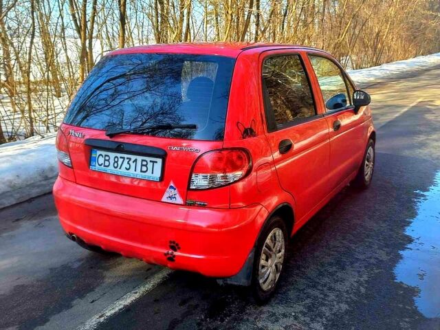Красный Дэу Матиз, объемом двигателя 0.8 л и пробегом 86 тыс. км за 2100 $, фото 1 на Automoto.ua