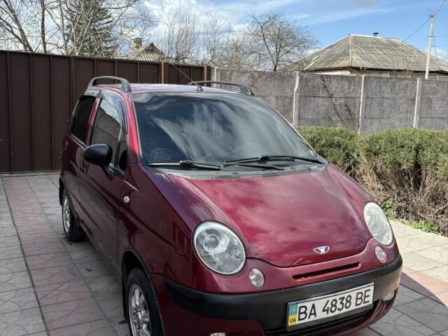 Червоний Деу Матіз, об'ємом двигуна 0.8 л та пробігом 126 тис. км за 3999 $, фото 1 на Automoto.ua