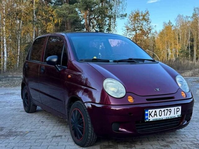 Красный Дэу Матиз, объемом двигателя 0.8 л и пробегом 140 тыс. км за 2800 $, фото 1 на Automoto.ua
