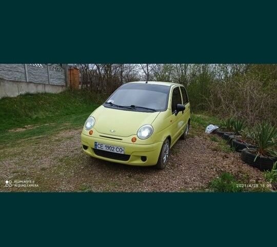 Жовтий Деу Матіз, об'ємом двигуна 0.8 л та пробігом 140 тис. км за 2000 $, фото 1 на Automoto.ua