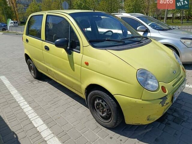 Желтый Дэу Матиз, объемом двигателя 0.8 л и пробегом 123 тыс. км за 899 $, фото 1 на Automoto.ua
