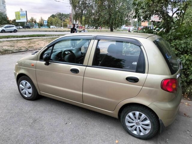 Желтый Дэу Матиз, объемом двигателя 0.8 л и пробегом 113 тыс. км за 2900 $, фото 1 на Automoto.ua