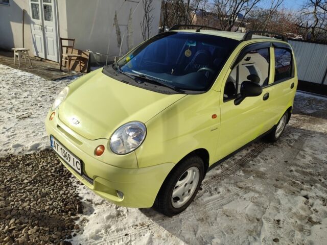 Желтый Дэу Матиз, объемом двигателя 0.8 л и пробегом 54 тыс. км за 2800 $, фото 1 на Automoto.ua