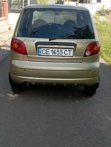 Желтый Дэу Матиз, объемом двигателя 0.8 л и пробегом 200 тыс. км за 1100 $, фото 1 на Automoto.ua